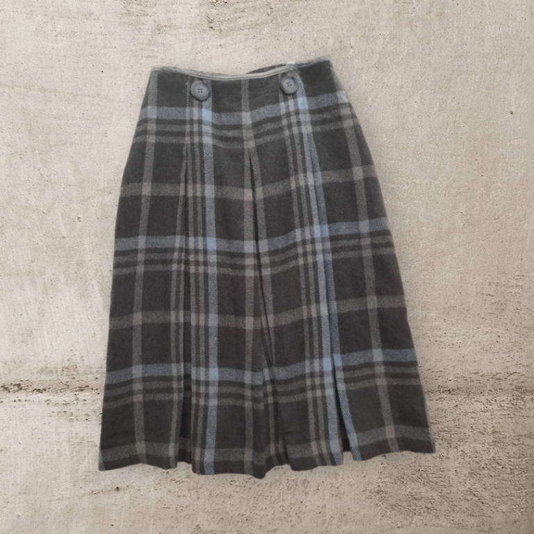 Καρό φούστα